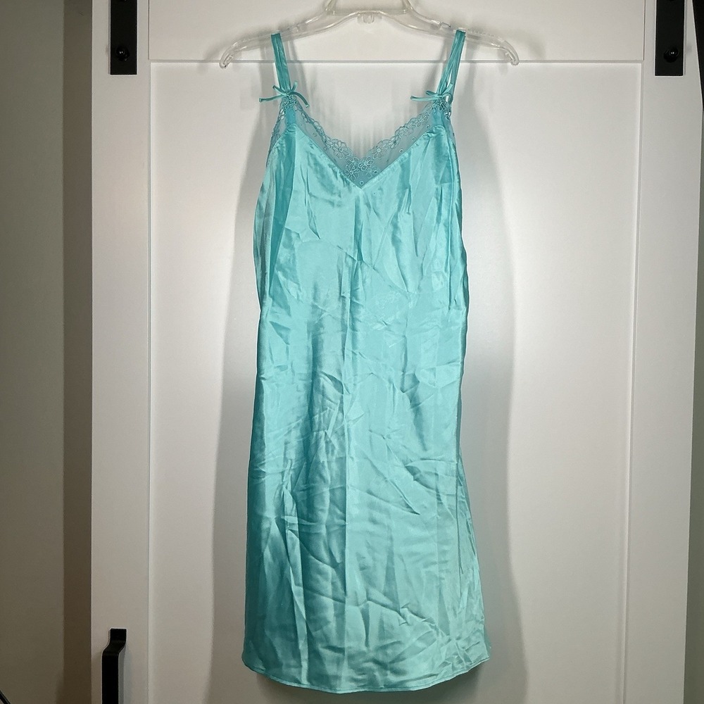 Vintage Cabernet Night Gown Sleep Slip Dress Teal‎ Satin Lace Trim Medium